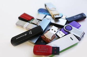 USB накопичувачі