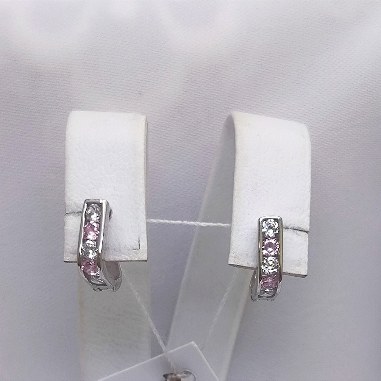 Срібні сережки доріжка