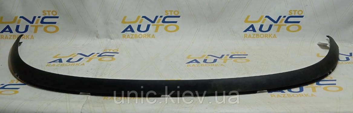 Губа (спідниця, спойлер) переднього бампера Рено Меган 3