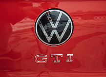 Емблема шильдік стікер NEW GTI VW (Фольцваген) - Червона Хром ободок 10.5x2.7 cm, фото 5