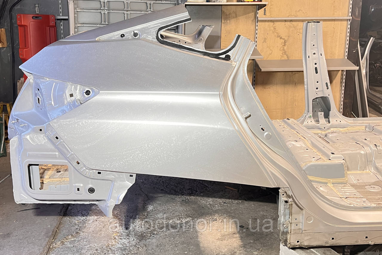 哲 Четверть, крыло заднее правая Honda Clarity FCX (17-) 04636-TRT