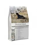 Корм сухий для дорослих собак середніх порід Carpathian Pet Food Medium з куркою та атлантичним палтусом 3 кг