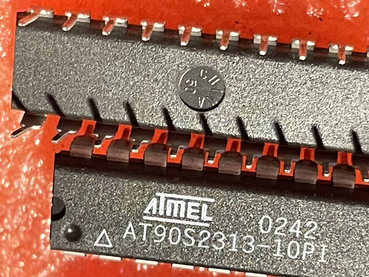 Мікросхема AT90S2313 - 10PI Atmel