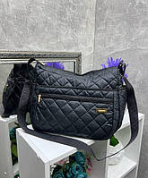 Жіноча сумка з плащівки стьобана середня стильна міська чорна плащівка