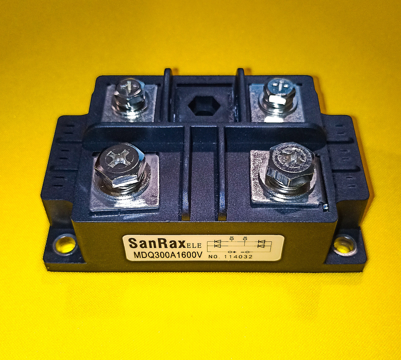 Діодний міст SanRax MDQ300A1600V 1600v 300A