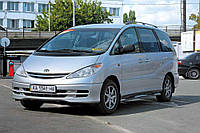 Ветровое стекло на минивэн Toyota Previa