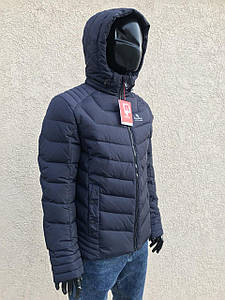Чоловіча куртка пуховик теплий зимній з капюшоном коротка чорний т.синій S М L ХL XXL / 46 48 50 52 54р