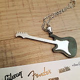 Чоловічий кулон ланцюжок гітара прикрашання біжутерія чорний Fender Stratocaster, фото 4