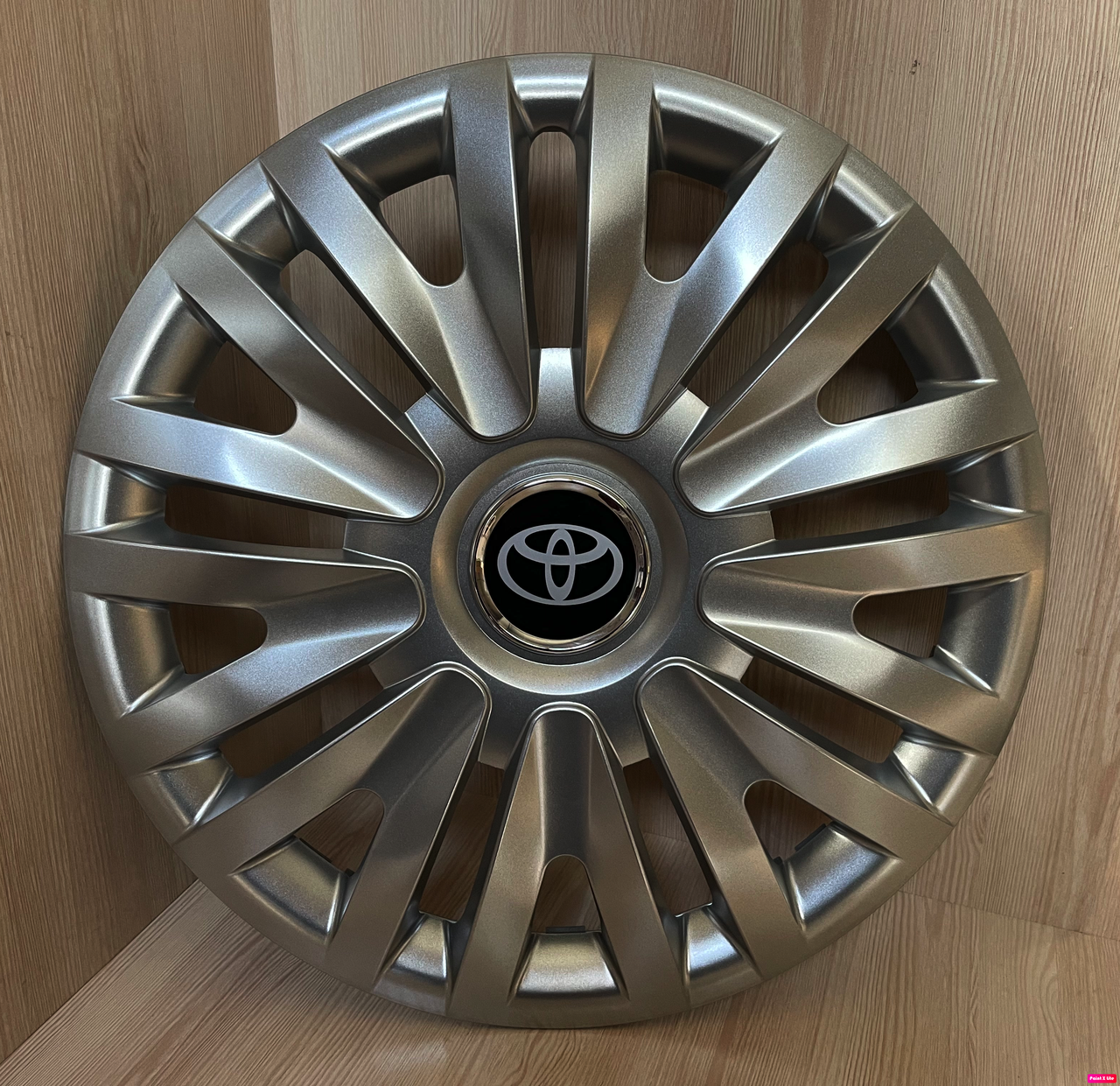 Ковпаки на колеса TOYOTA R15 Yaris, Auris, Verso, Corolla