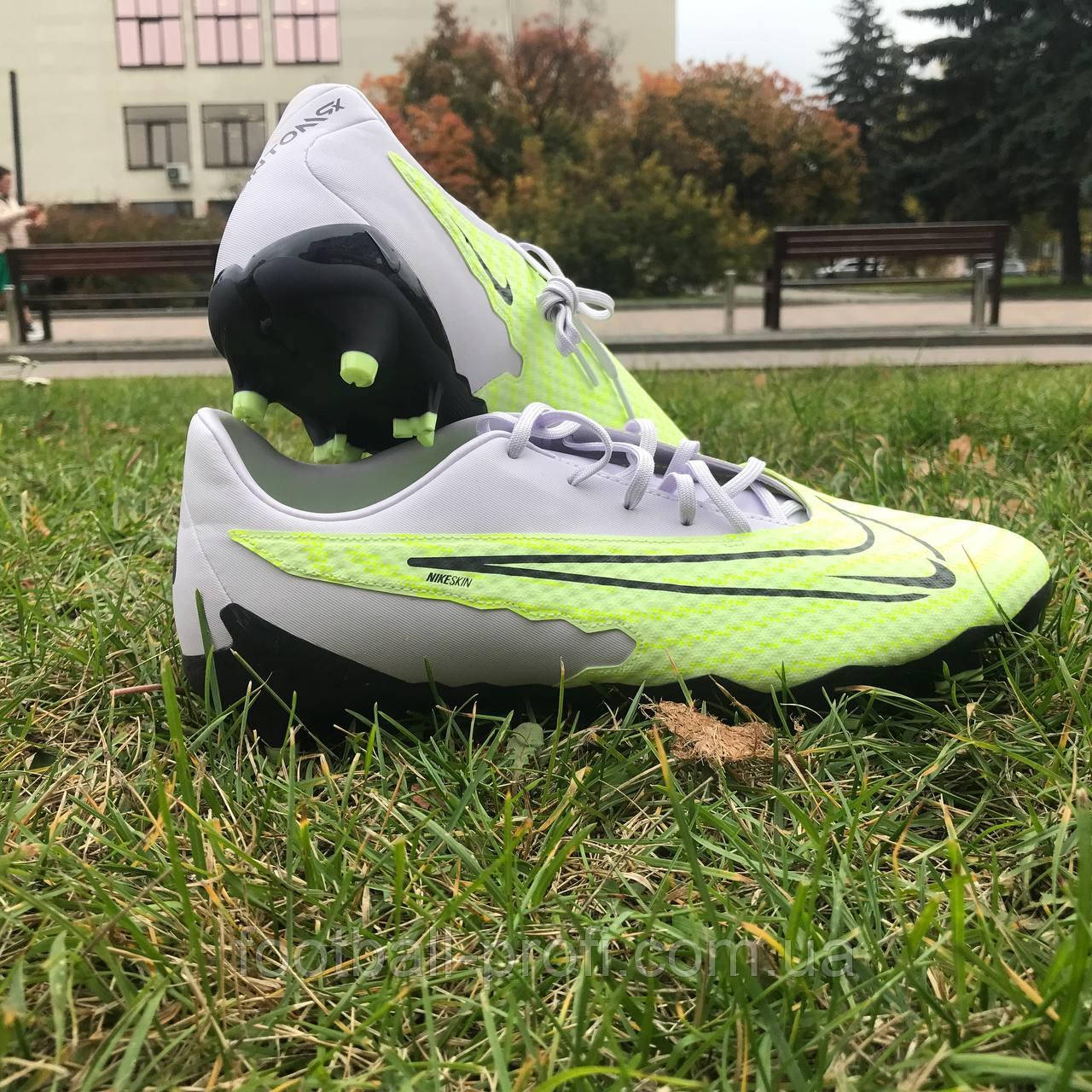 Футбольні бутси Nike Phantom GX Academy DF MG - фото 9 - id-p2041369096