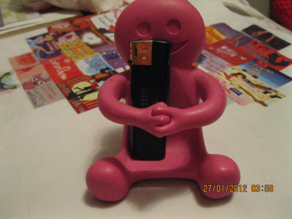 Подставка фигурка статуэтка декор игрушка сувенир для мобильного человечек розовый США ТЯЖЕЛАЯ человечек - фото 3 - id-p365295699