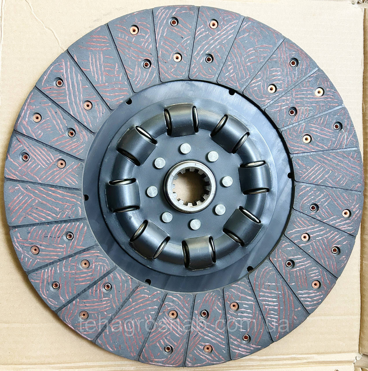 Диск 70-1601130 зчеп. МТЗ скловол., еліпсовид. накладка, закрита пруж. (мідні заклепки)