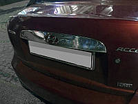 Накладка над номером (нерж.) OmsaLine - Итальянская нержавейка для Hyundai Accent 2006-2010 гг.