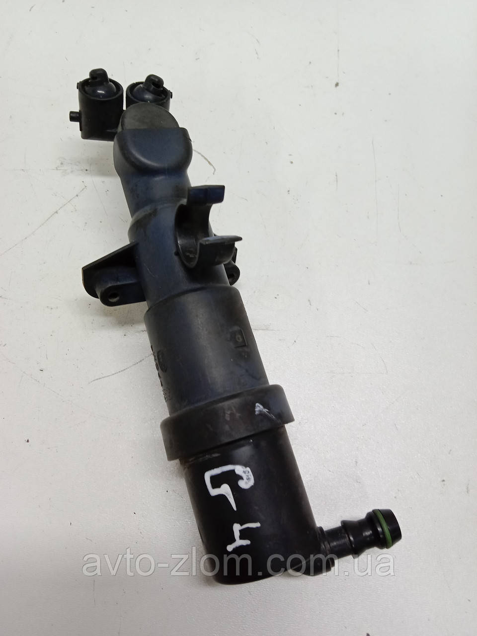 Форсунка омивача фари Volkswagen Golf 4. Гольф 4. Права. 1J0955978B.