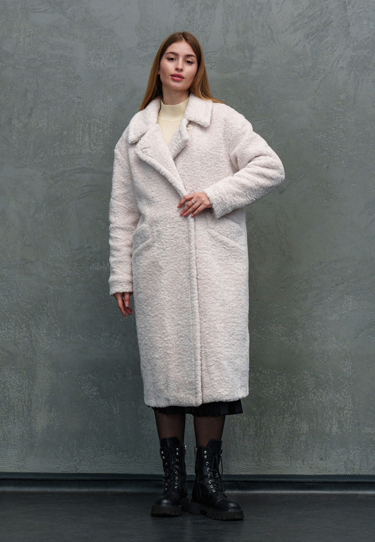 Модная шуба пальто из эко-меха теди с поясом утепленная 42-48 разные цвета молочная 46 - фото 8 - id-p2041510055