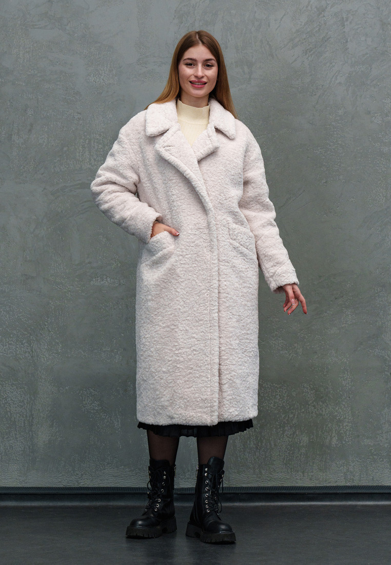 Модная шуба пальто из эко-меха теди с поясом утепленная 42-48 разные цвета молочная 46 - фото 3 - id-p2041510055