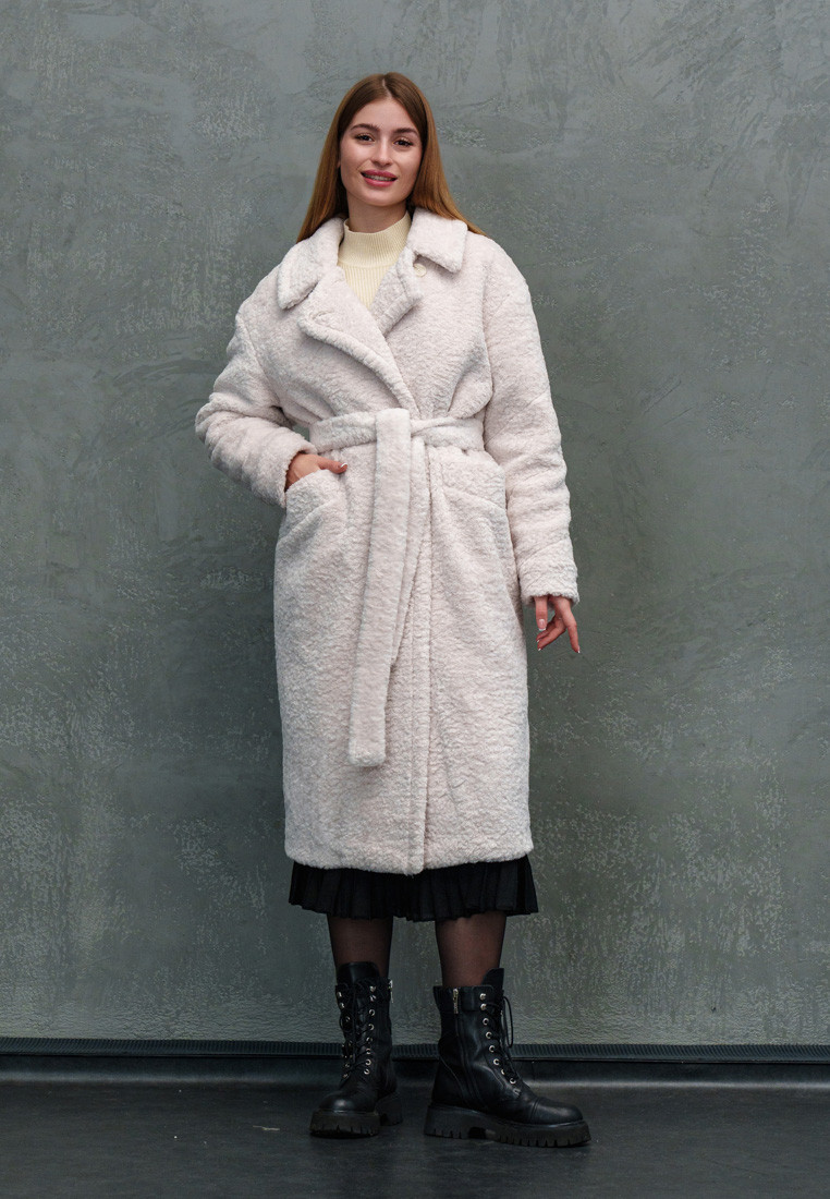 Модная шуба пальто из эко-меха теди с поясом утепленная 42-48 разные цвета молочная 46 - фото 1 - id-p2041510055