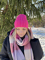 Комплект малиновий,зимний шарф яркой и шапка рожева вязаная , шарф мягкий и шапочка вязаная