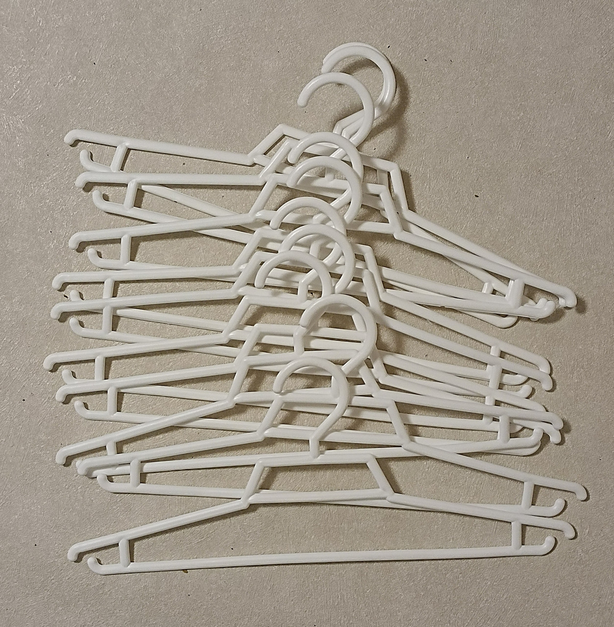 Плічка вішалки для одягу пластікови, фото 1