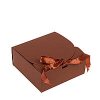 Подарункова коробка зі стрічкою 115х115х50, шоколадна