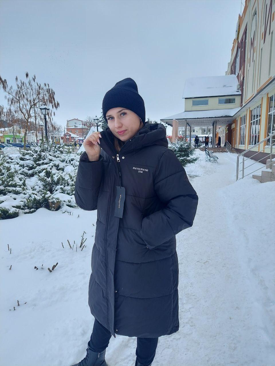 Жіноча чорна куртка зима довга
