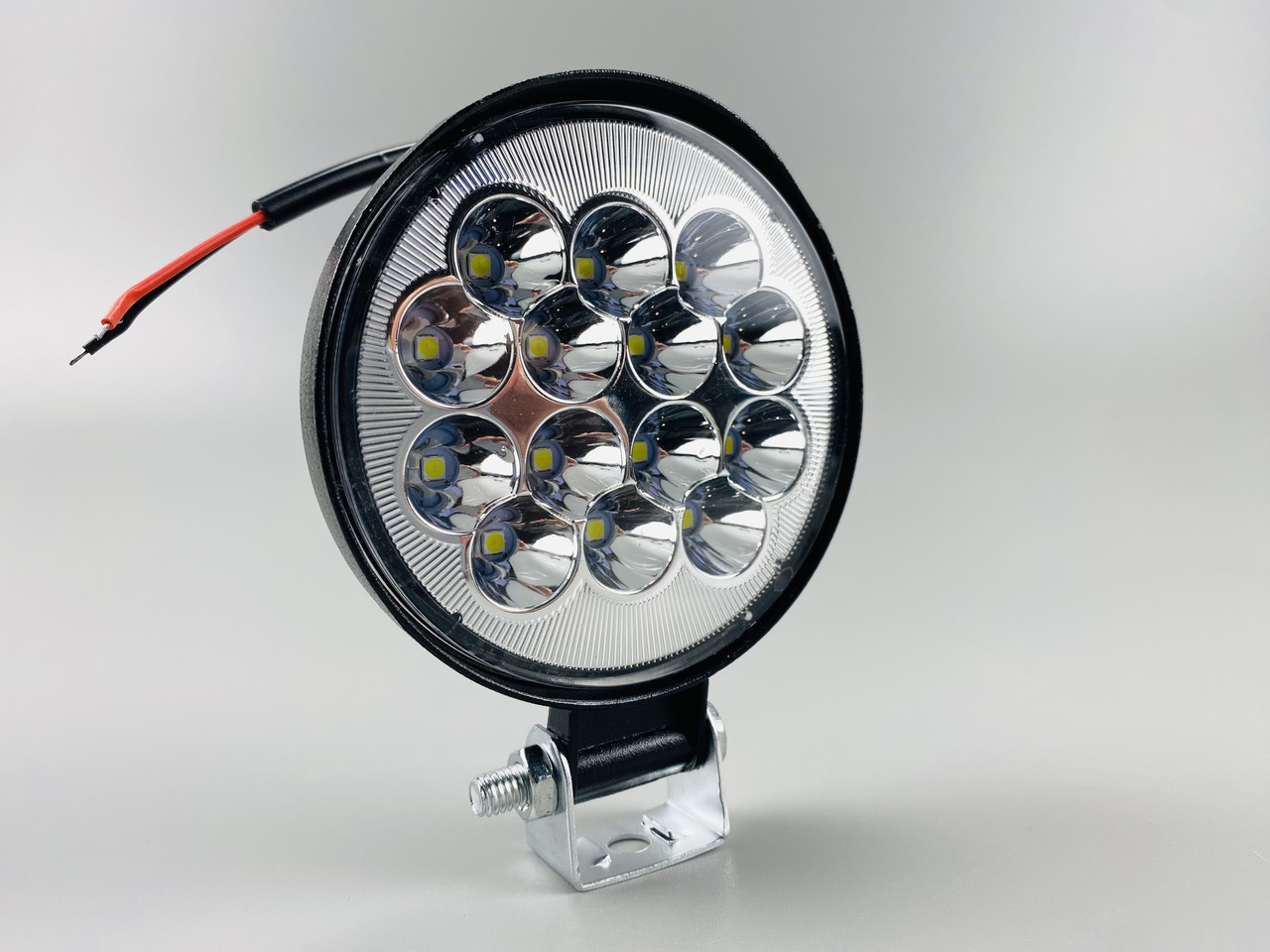 Круглая автомобильная LED фара 42W mini 14 led диодов 6500K светодиодная - фото 1 - id-p2042542598