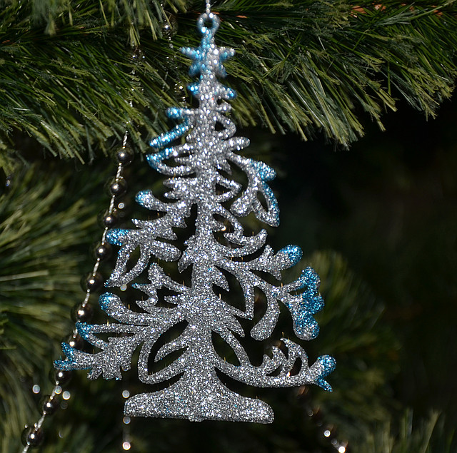 Новорічна прикраса Ялинка плоска мікс 0344