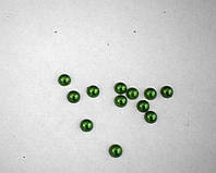 Камешки-половинки зелёные перламутр/ 6 мм/ 50 шт.