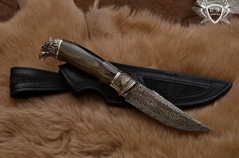 Ніж ручної роботи "Сокол М" 130х29х4мм з дамаської сталі та ручкою з гібрида, фото 1