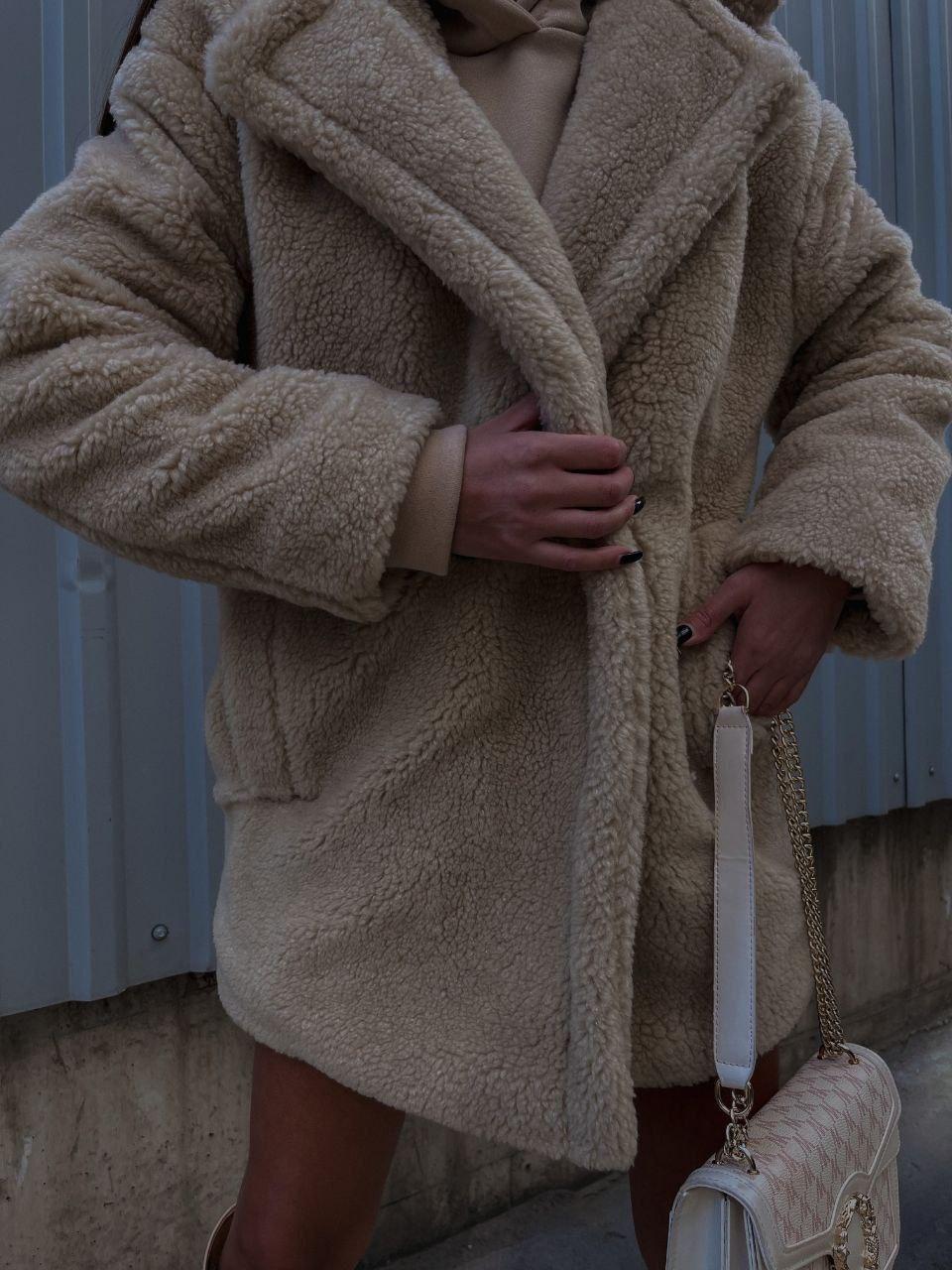 Теплая мягкая женская шуба эко-мех овчина подкладка на синтепоне (черный, белый, бежевый) размер: 42-44,46-48 - фото 2 - id-p2043009340