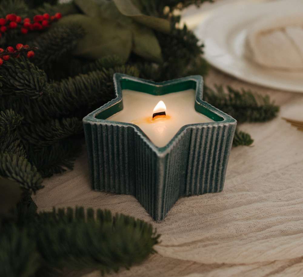 Аромасвічка STAR CHERRY BLOSSOM GREEN-SILVER 100% WOOD WAX 150g 30h NAC 1073