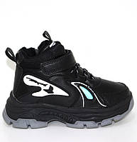Зимові черевики чорного кольору на товстій підошві до школи для хлопчиків