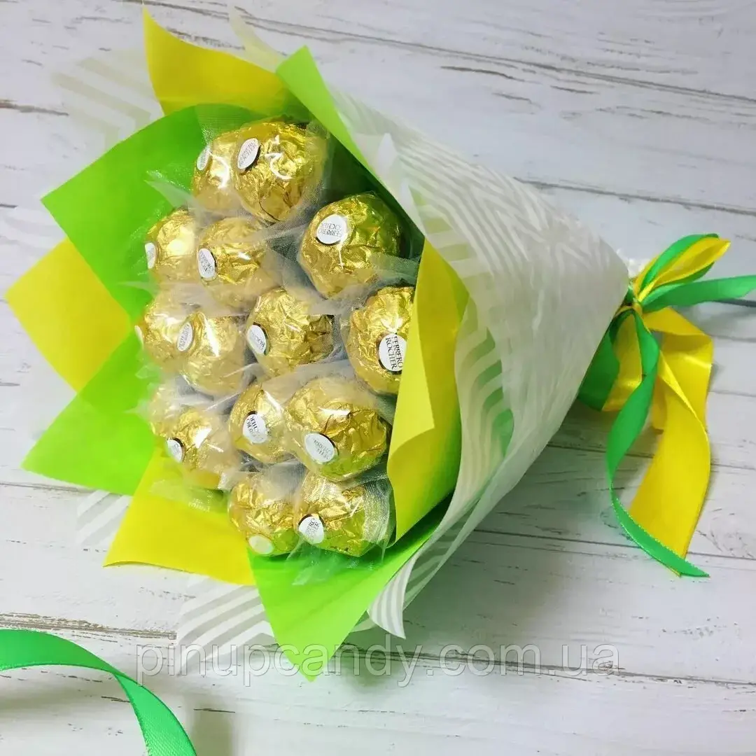 Букет з цукерок Ferrero Ферреро Роше (15 шт.) в руку зелений, фото 1