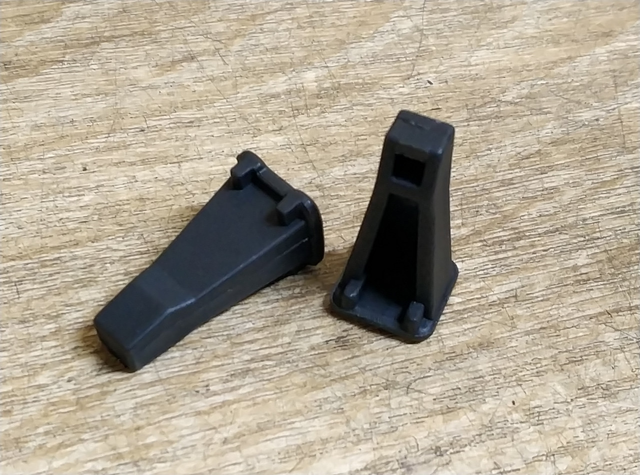 Кліпса кріплення планки задньої AUTOTECHTEILE 100 9807 MERCEDES SPRINTER, VOLKSWAGEN LT 96-06