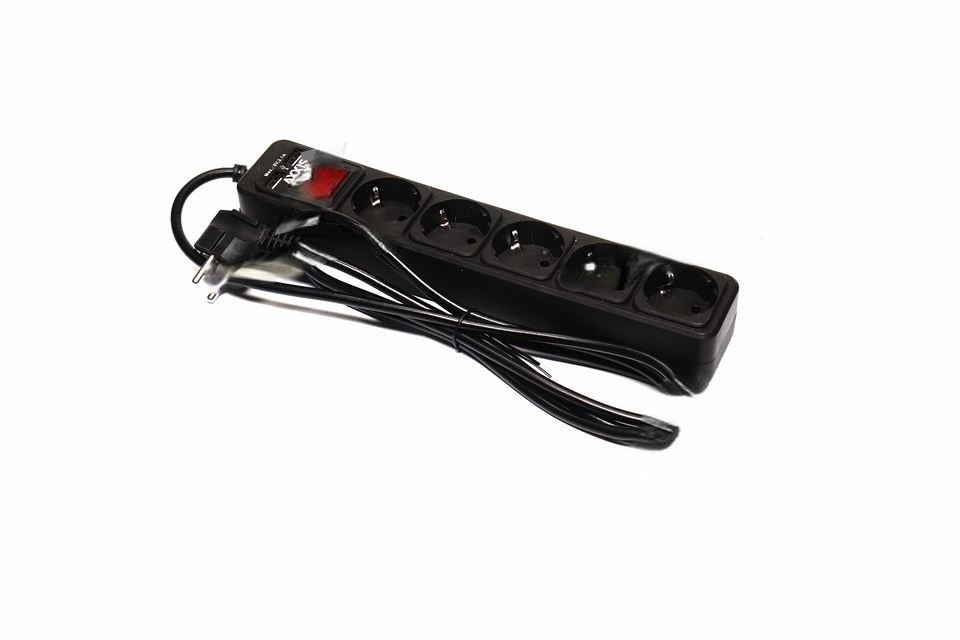 Сетевой фильтр, удлинитель с USB2 Optima Base 5 1,8m BLACK провод 3*0,75мм2 ax-1266