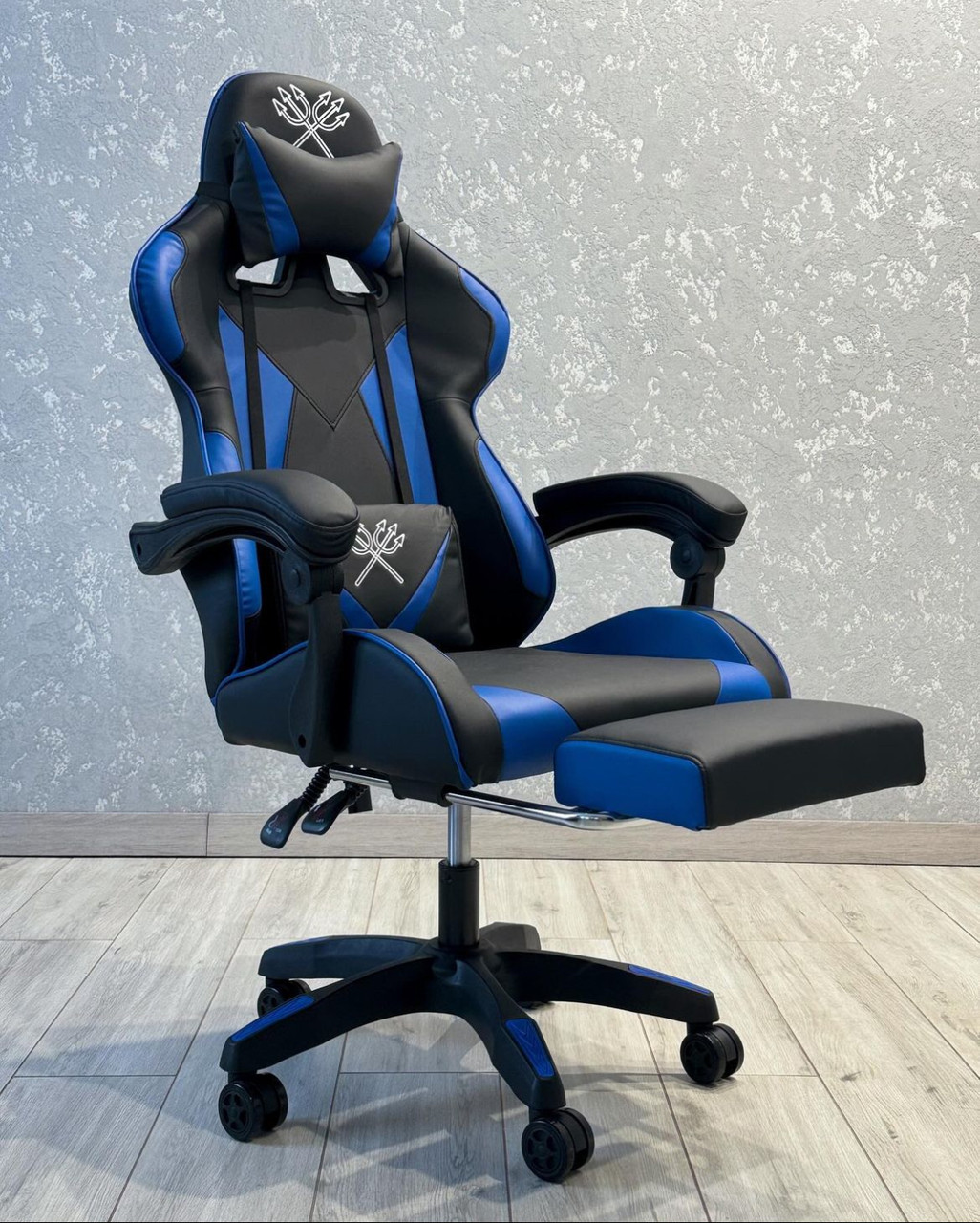 Крісло геймерське MALATEC чорно-синє ігрове