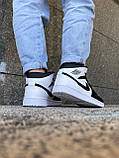Жіночі кросівки Джордан Jordan 1 High White Black (хутро) ALL13741, фото 9