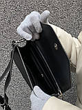 Жіноча класична сумка через плече крос-боді на широкому ремені чорна, фото 6