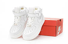 Зимові кросівки Nike Air Force White mid Winter Найк Аір Форс білі з хутром високі шкіра овчина для хлопців та дівчат, фото 2