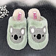 Тапочки жіночі домашні хутряні з коалою м'ятні 4350, фото 3