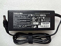 Блок живлення для ноутбука TOSHIBA 19V, 4.74A, 90W, 5.5 * 2.5мм, прямий роз'єм, black (без кабелю!)