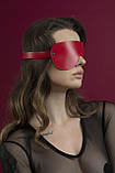 Маска на очі Feral Feelings - Blindfold Mask, натуральна шкіра, червона, фото 2