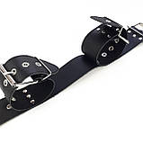 Нашийник з наручниками із натуральної шкіри Art of Sex - Bondage Collar with Handcuffs, фото 6