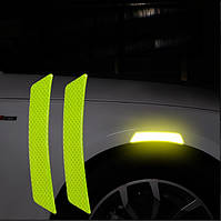 Наклейка відбивач катафот 2шт люмінесцентна на крило автомобіля Жовта "Полоса"