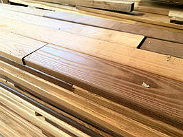 Wärmebehandlung von kundeneigenem Holz verschiedener Holzarten in großen Mengen