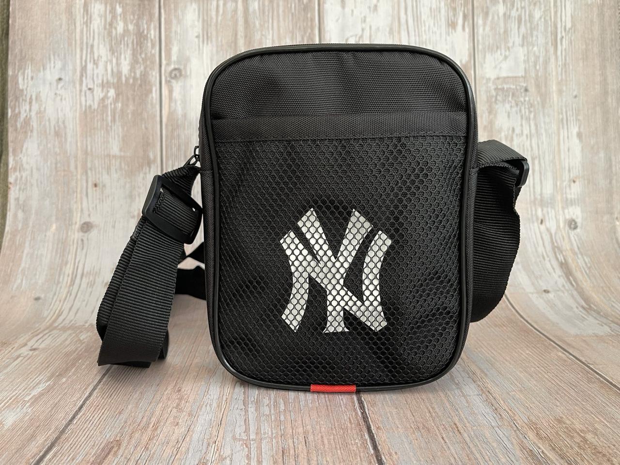 Маленька сумка месенджер New York Yankees