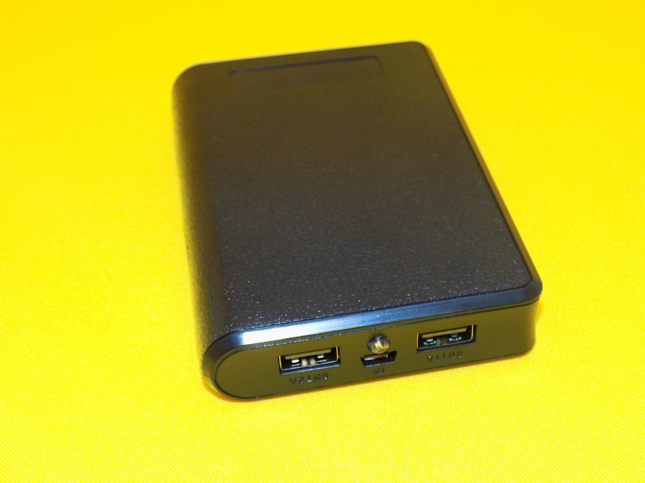 Powerbank на 4 батареї 18650 черный: продажа, цена в Днепропетровской ...