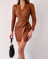 Стильное модное женское платье с разрезом по низу юбки Эко кожа 42-44,46-48 Цвет черный