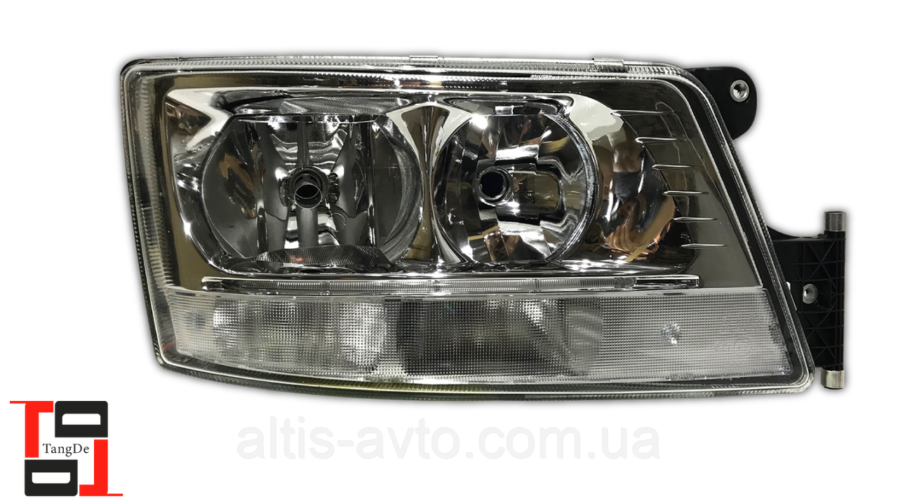 Фара головного світла електричне керування з денною лампою RH MAN TGX 81251016504