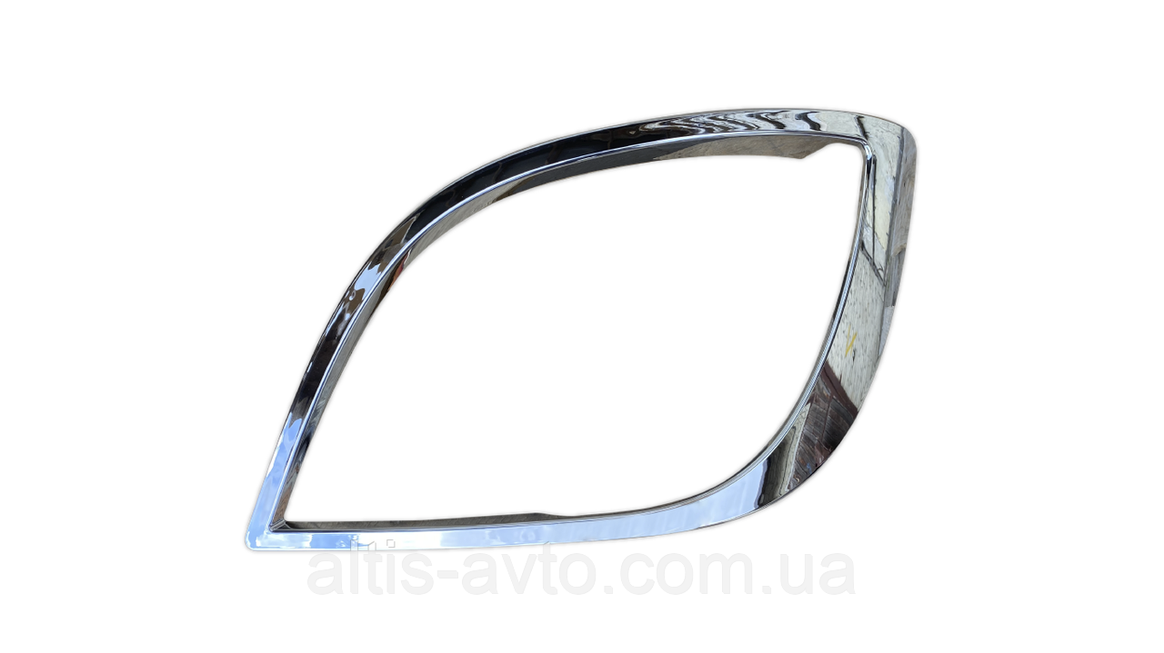 Рамка фари хром L DAF XF Євро 6 2011376